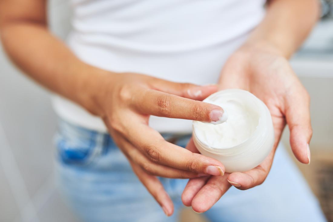 moisturizer which is a good way to get rid of pimple scabs<!--mce:protected %0A-->