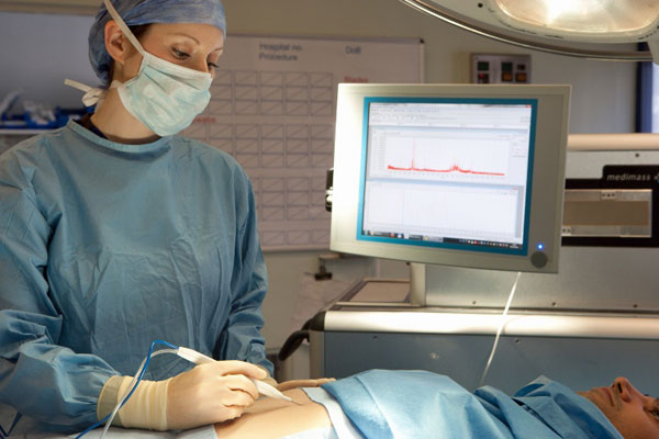 The iKnife being used by a surgeon