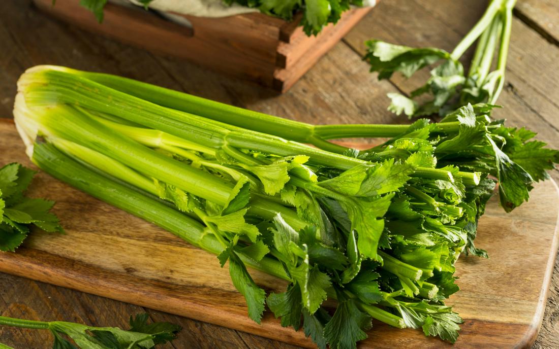 Link Fumble Pensive Celery: Health benefits, nutrition, diet, and risks