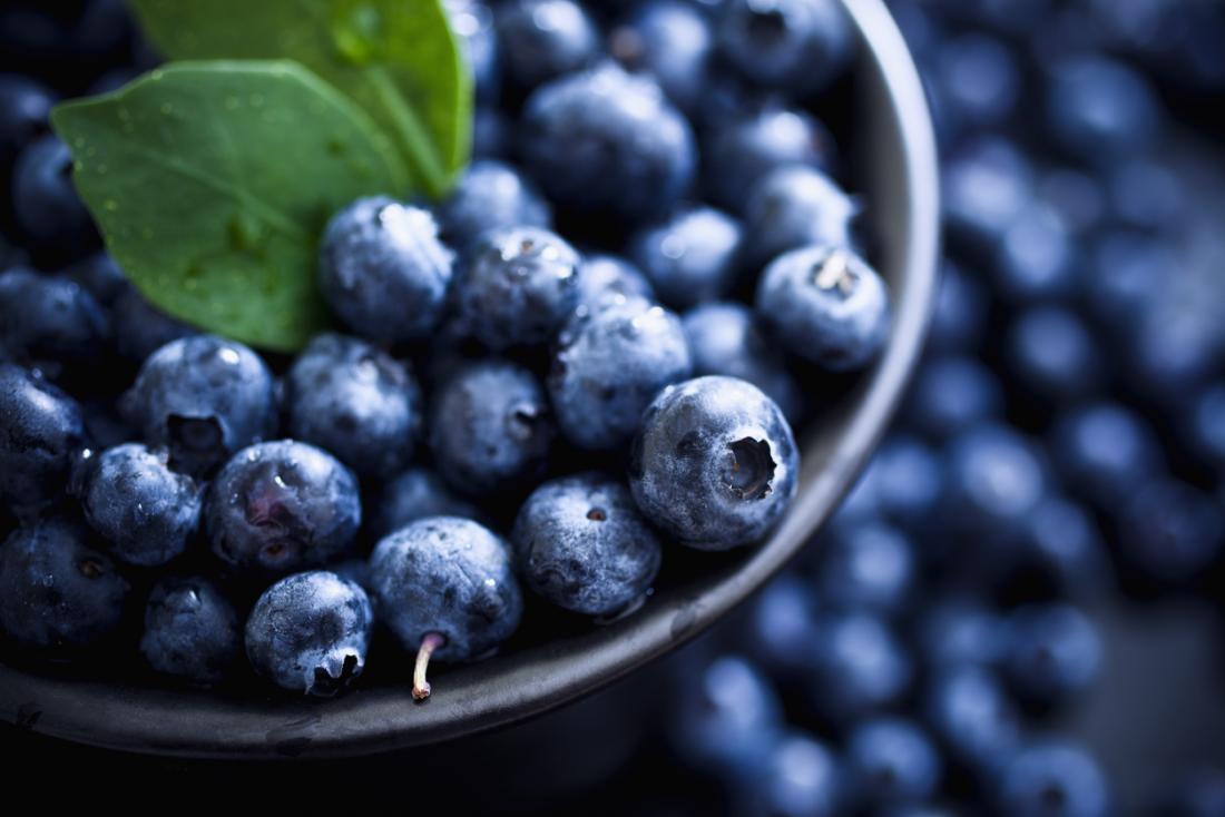 Blueberry: nutritional values, calories, health benefits, recipes