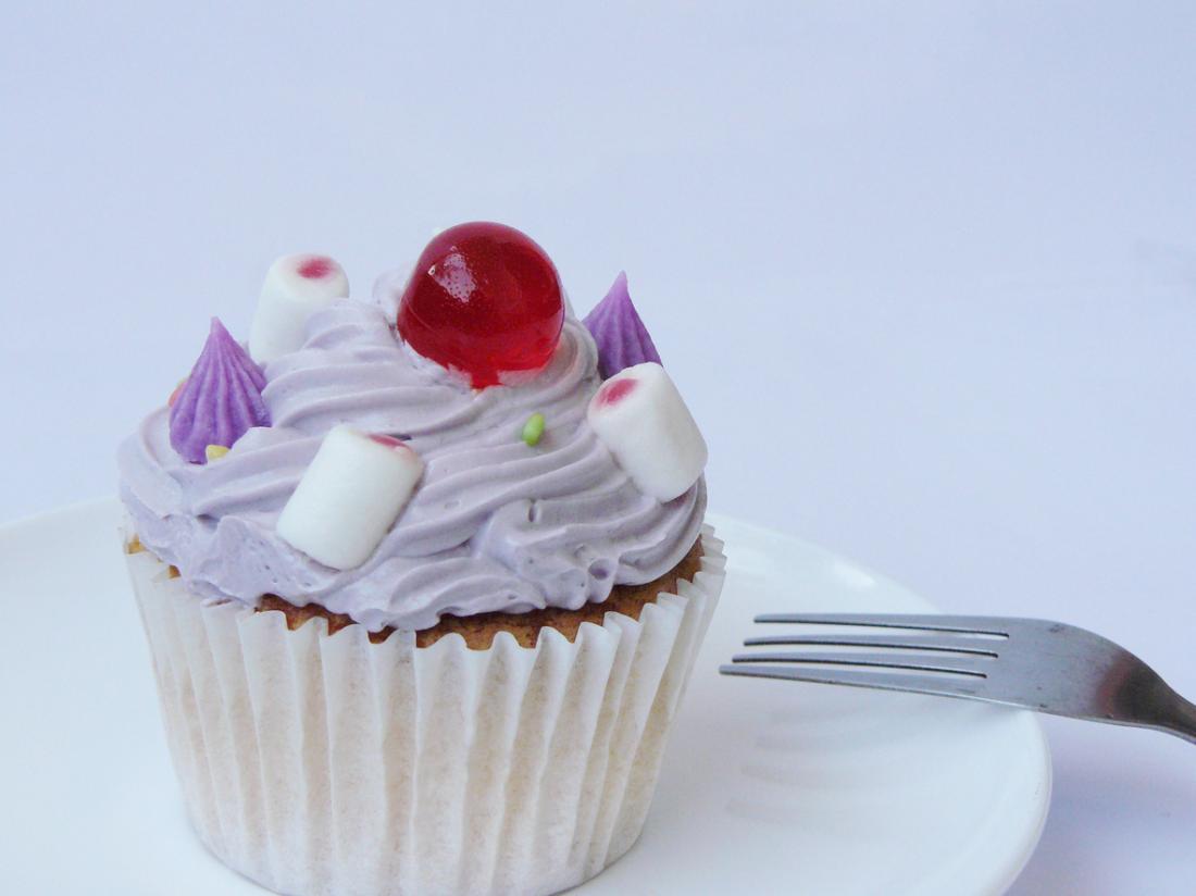 marshmallow cupcake