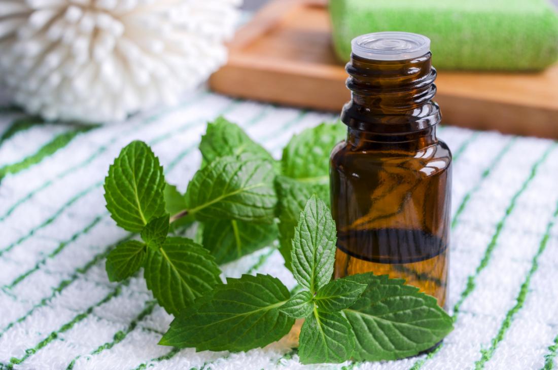 Peppermint oil for hair growth: Function and effectiveness