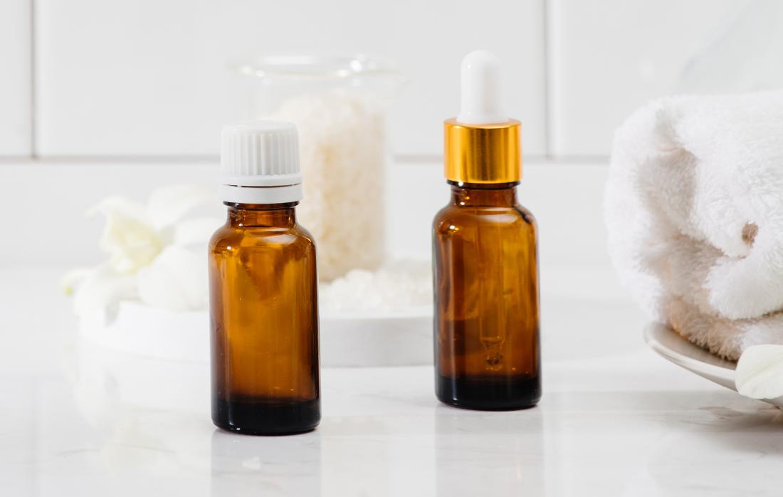 Kojic acid Uses benefits safety and risks