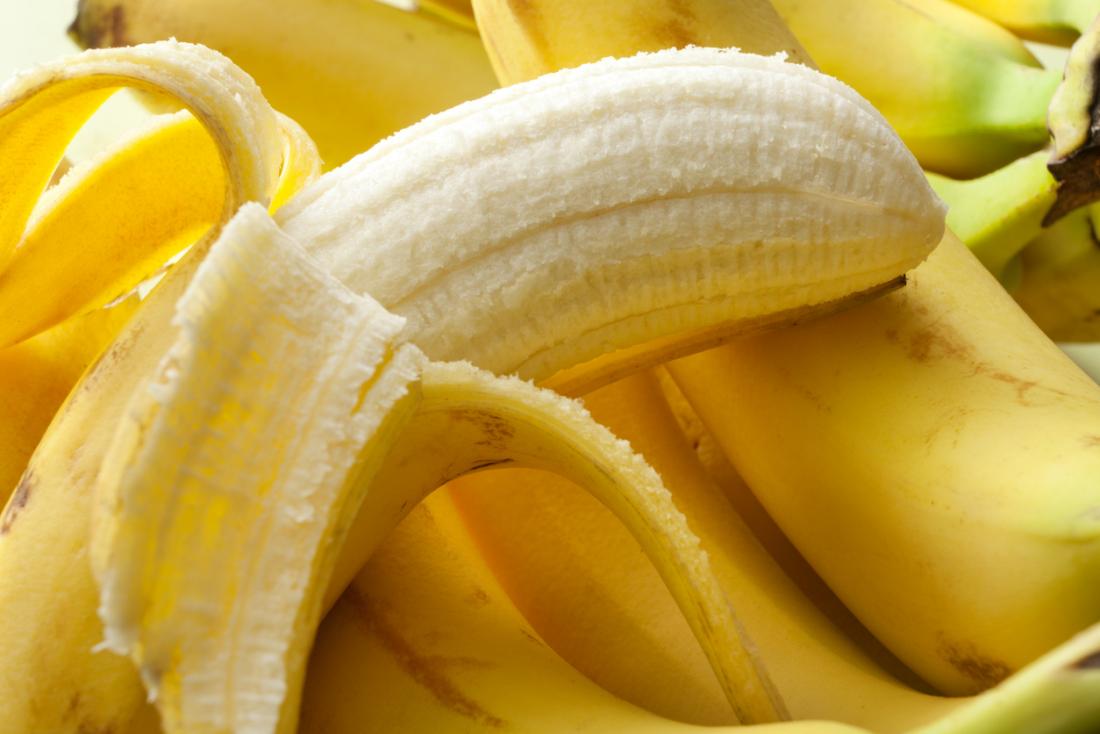 Banana allergy: Symptoms and risk factors