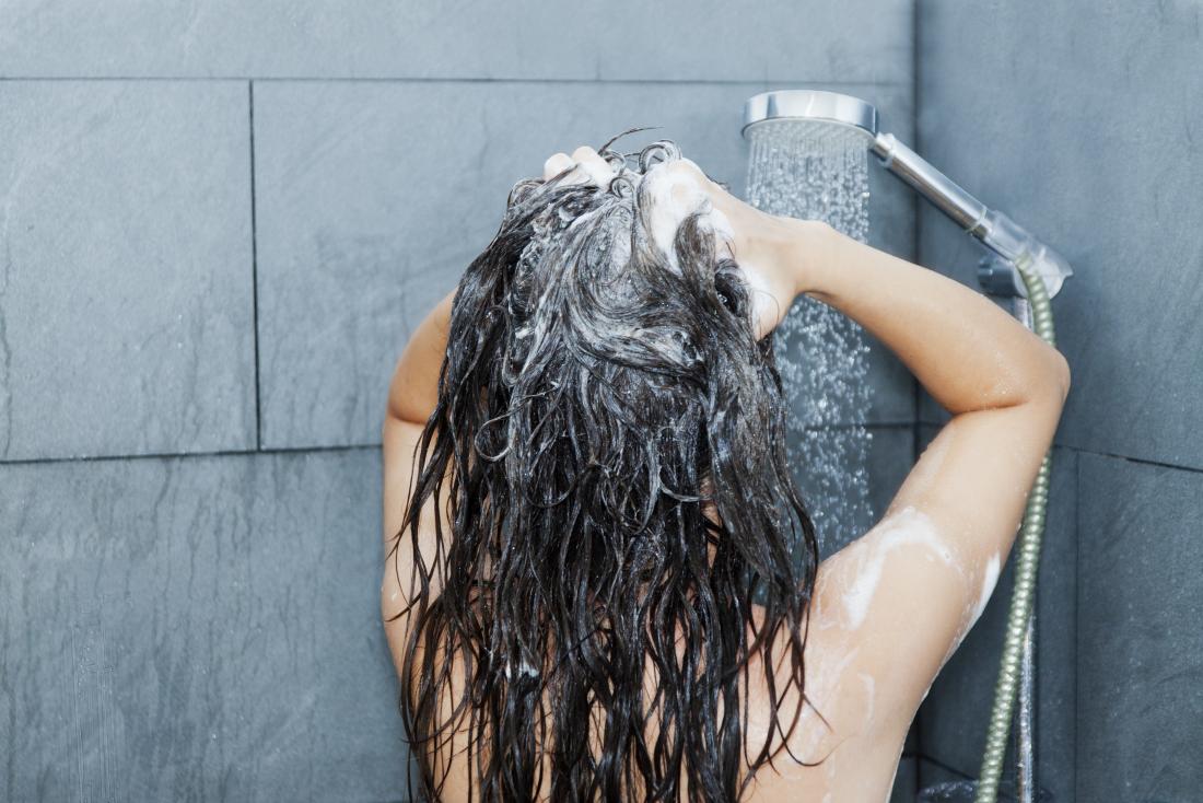 How to get rid of oily hair naturally: Washing tips and more