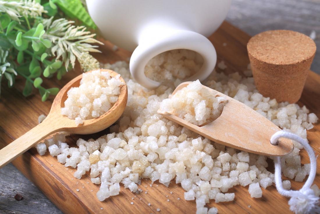 Epsom salt detox: Benefits and how it works