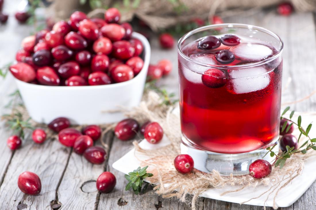 Cranberry juice and cranberries for treating UTI naturally.