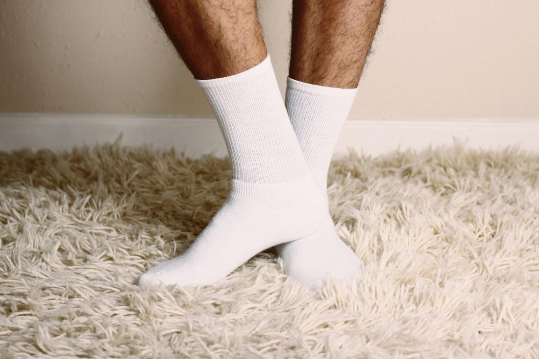 4 Reasons Why To Avoid Cotton Socks