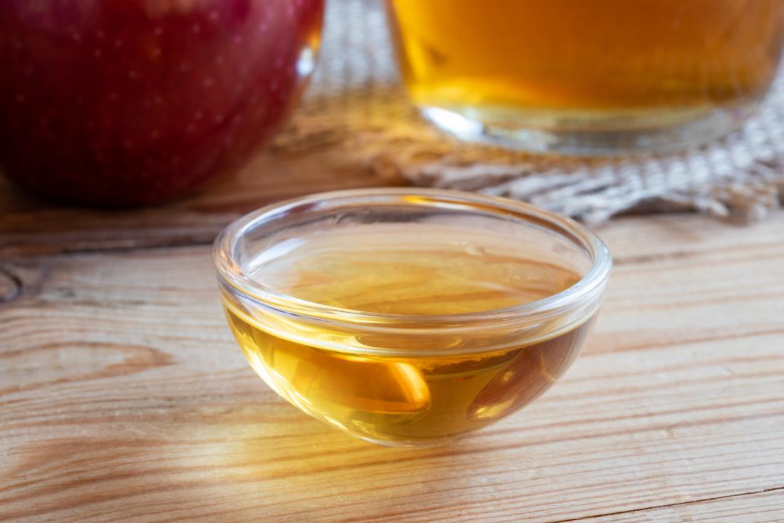 19 Benefits of Drinking Apple Cider Vinegar + How To Drink It • A