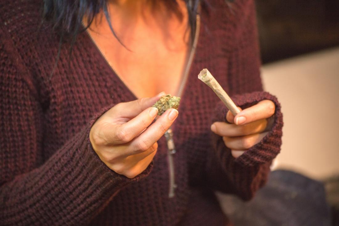 Weed and Pregnancy: Is It Safe? Experts Weigh In