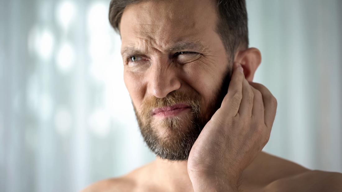 Itchy ears 8 causes and how to get relief