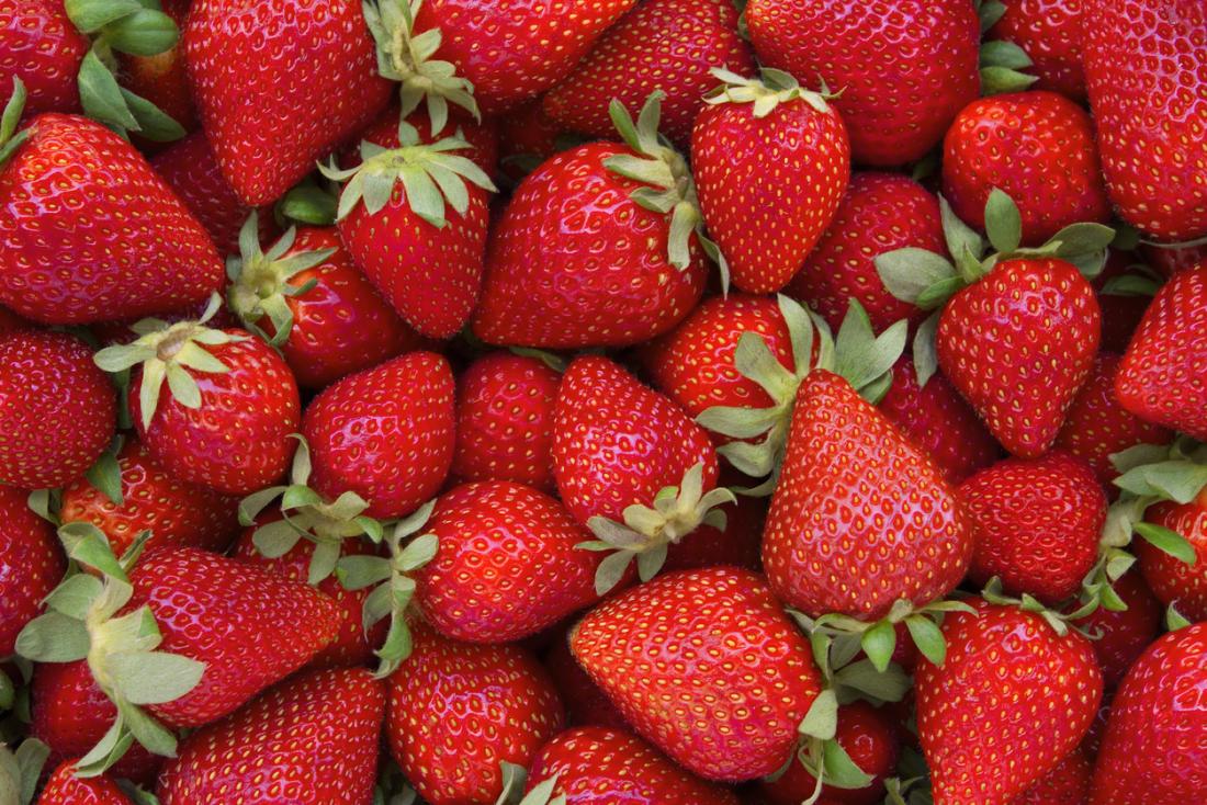 strawberries are rich in vitamins