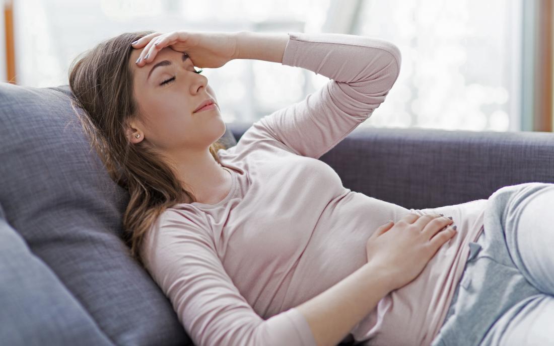 9 Early symptoms of pregnancy including nausea and fatigue