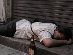 What to know about alcohol poisoning