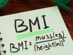 How much should I weigh for my height and age? BMI ...