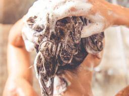 12 Home Remedies For Dry Hair