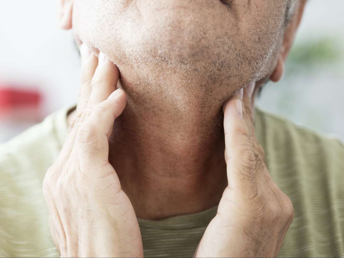 Sore Throat On One Side 9 Causes And When To See A Doctor - 