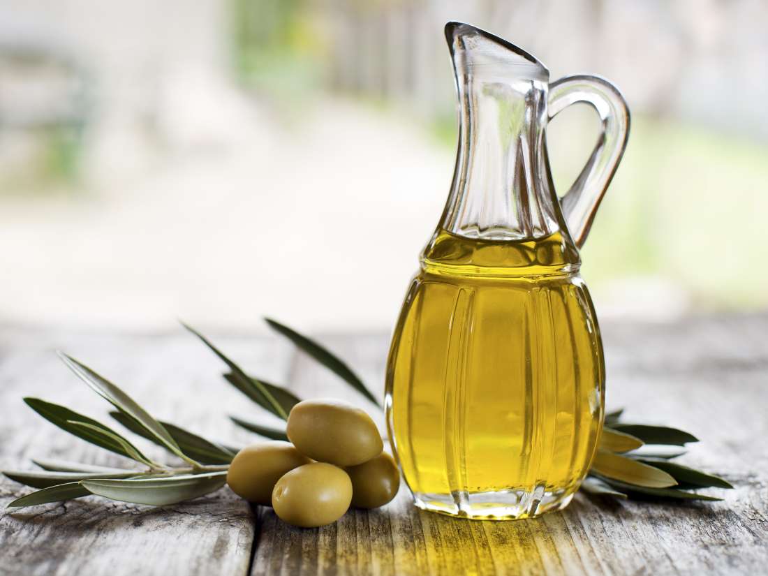 4 olive oil benefits for your face