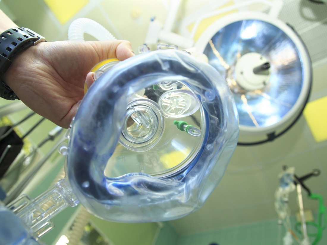 Study reveals how general anesthetics affect the brain