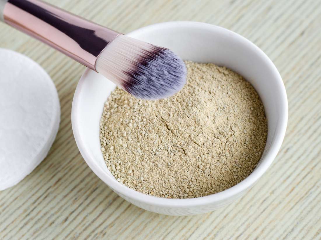 11 Benefits Of Bentonite Clay How To Use It And Side Effects