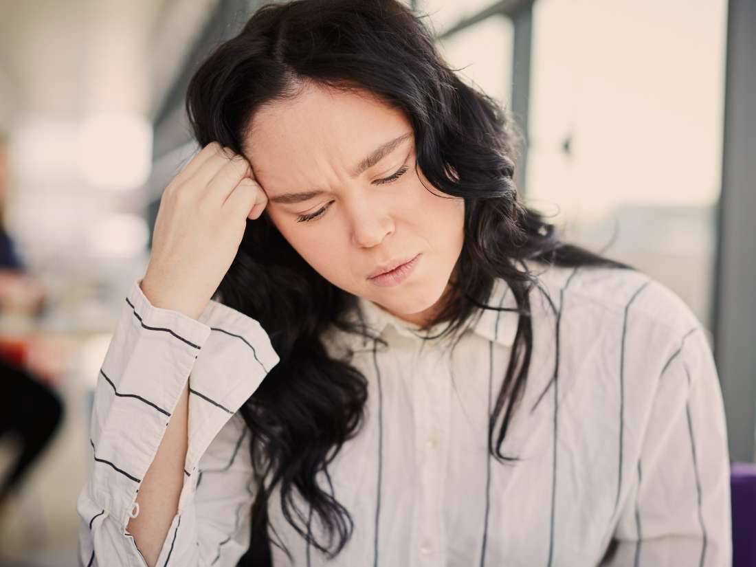 period-headaches-causes-symptoms-and-treatment